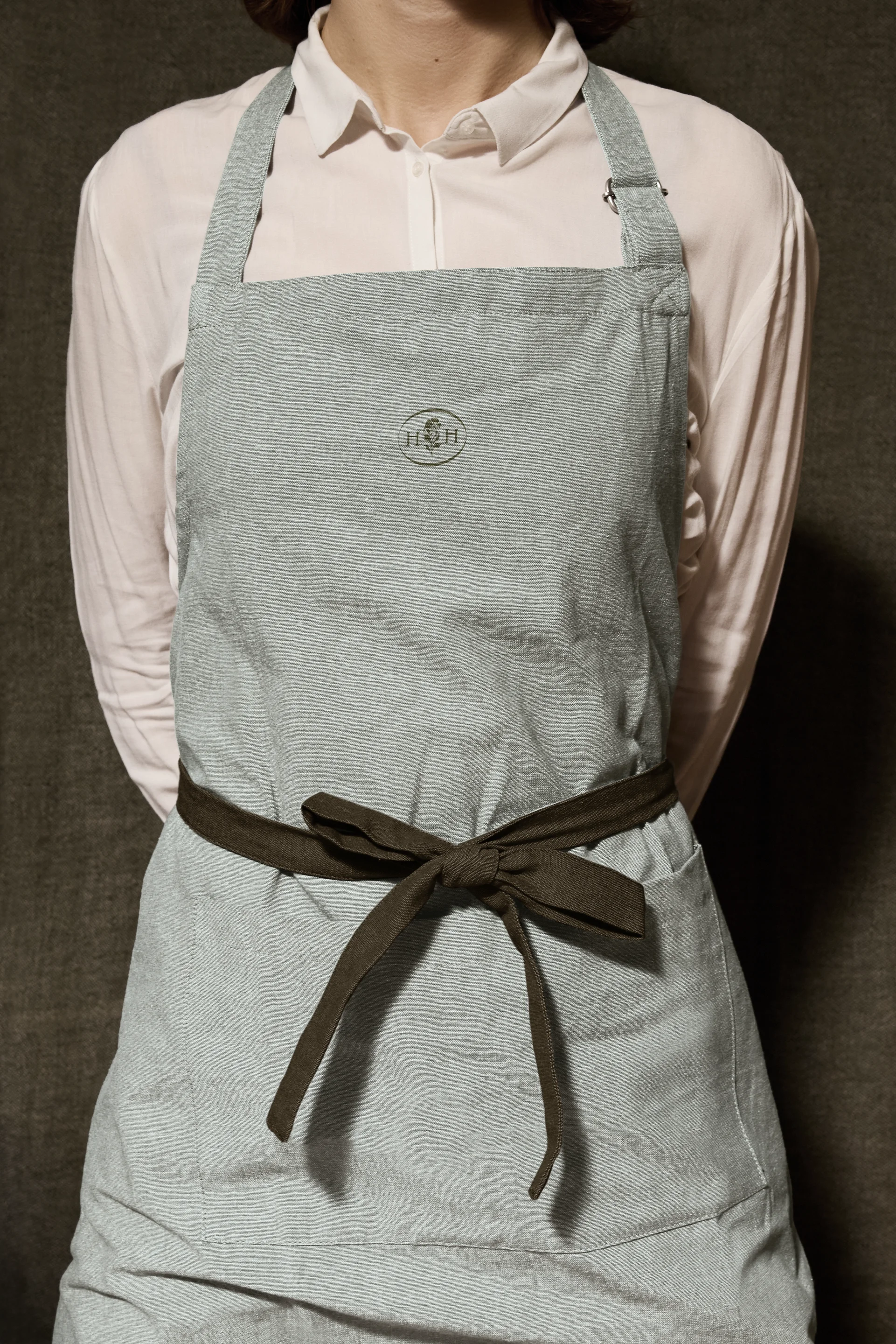 Henri & Hélène apron design by Goodside
